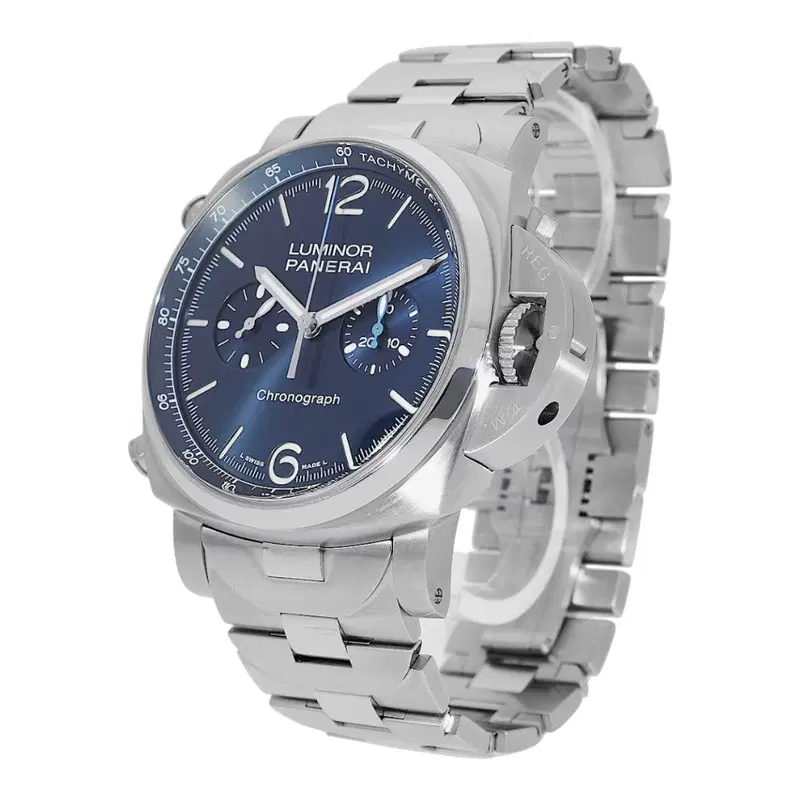 Panerai Luminor. PAM01110