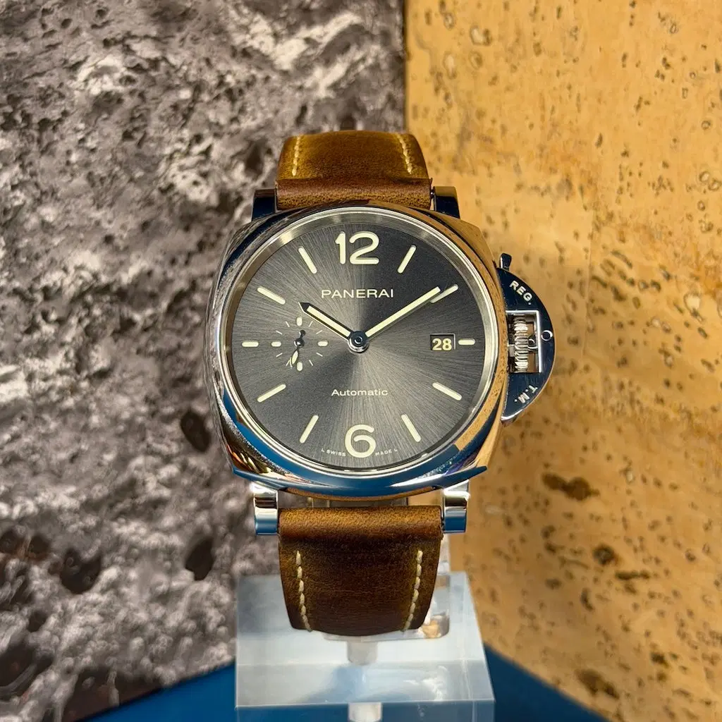 Panerai Luminor Due 42mm. PAM00904
