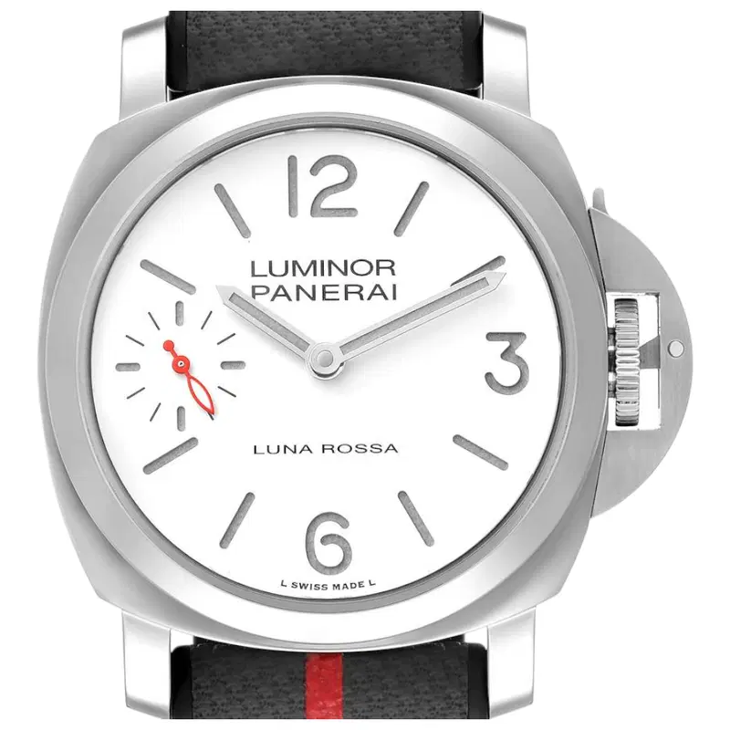 Panerai Luminor Luna Rossa. PAM01342