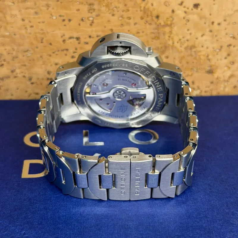 Panerai Luminor Marina 42mm. PAM01028