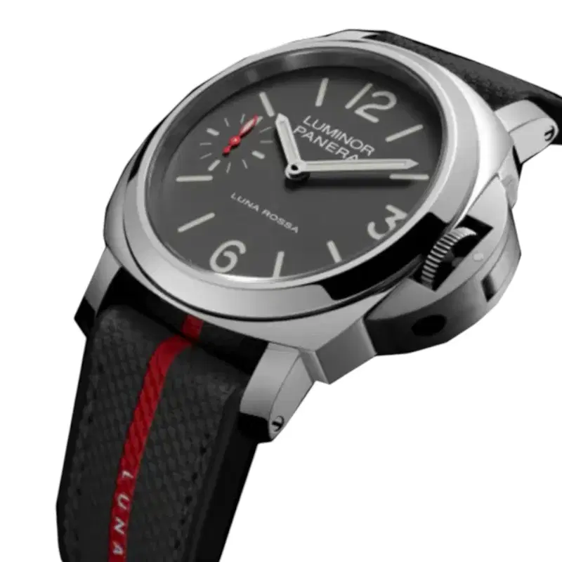 Panerai Luminor Tre Giorni Luna Rossa. PAM01653