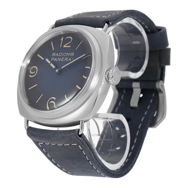 Panerai Radiomir. PAM01335