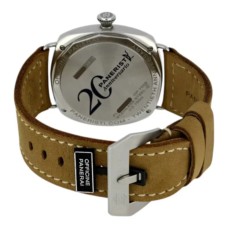 Panerai Radiomir. PAM02020