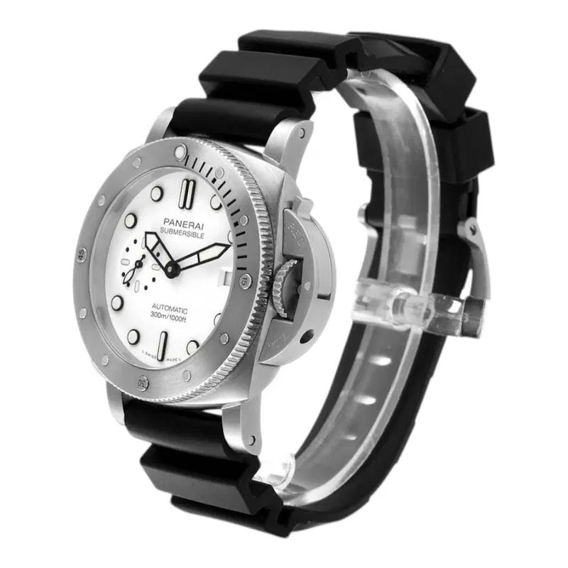 Panerai Submersible. PAM01590