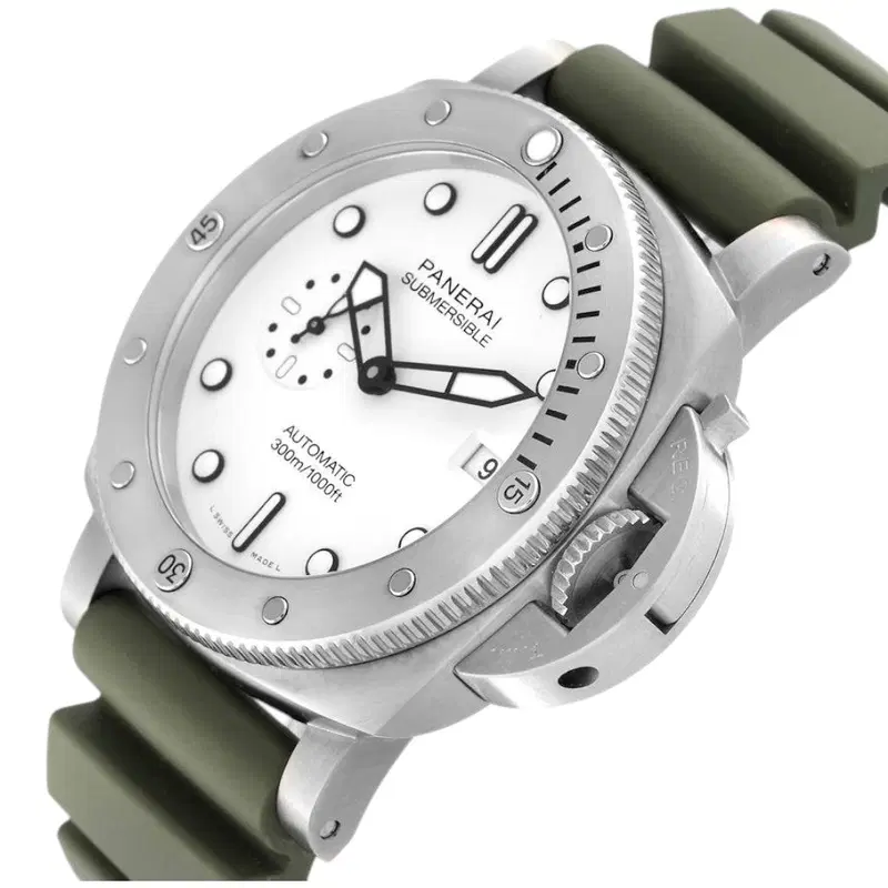 Panerai Submersible QuarantaQuattro Bianco. PAM01595