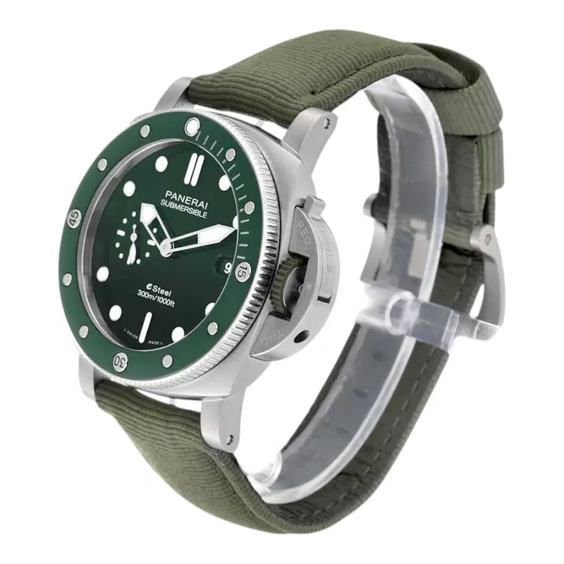 Panerai Submersible QuarantaQuattro. PAM01287