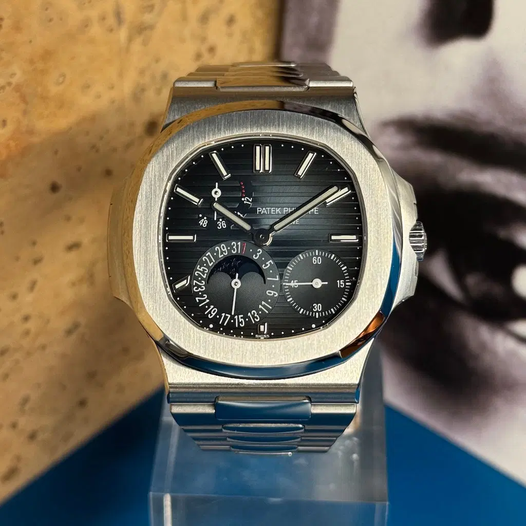 Patek Philippe Nautilus 5712/1A-001. 5712/1A-001
