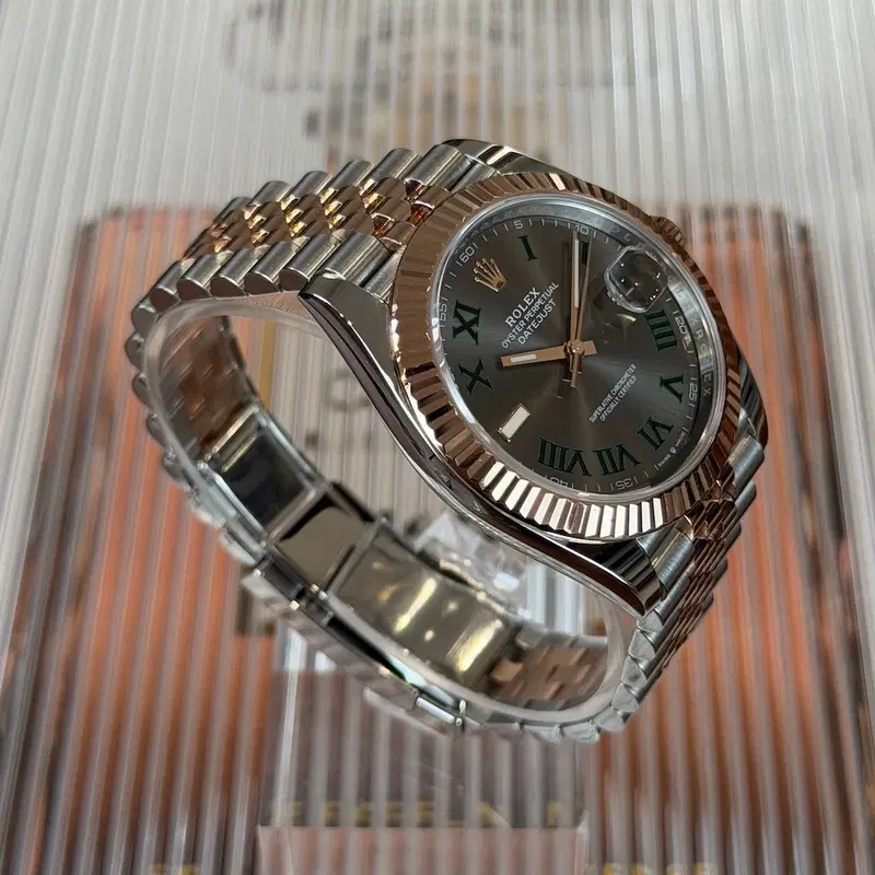 Rolex Datejust 41mm Steel/Gold "Wimbledon". 126331
