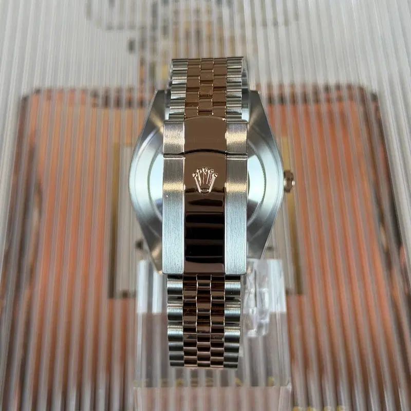 Rolex Datejust 41mm Steel/Gold "Wimbledon". 126331