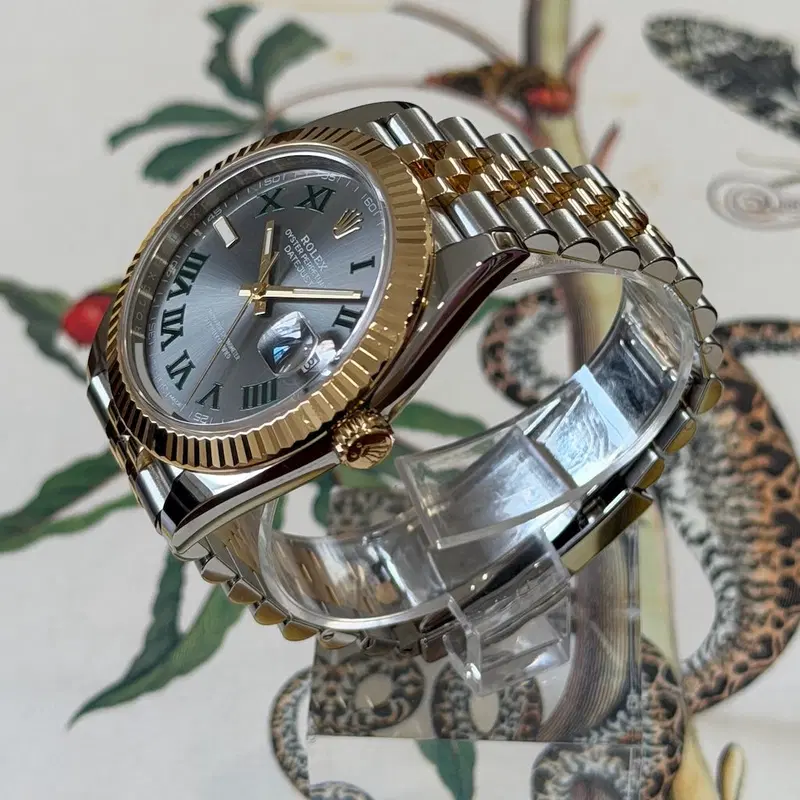 Rolex Datejust 41mm Steel/Gold "Wimbledon". 126333