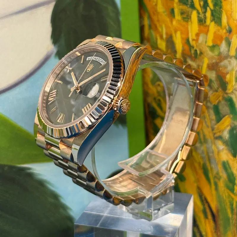 Rolex Day-Date "Olive". 228235