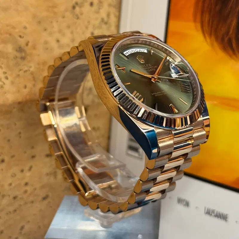 Rolex Day-Date "Olive". 228235