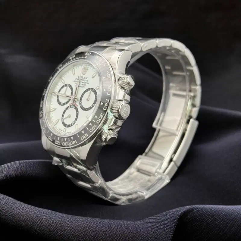 Rolex Daytona "Panda". 126500LN