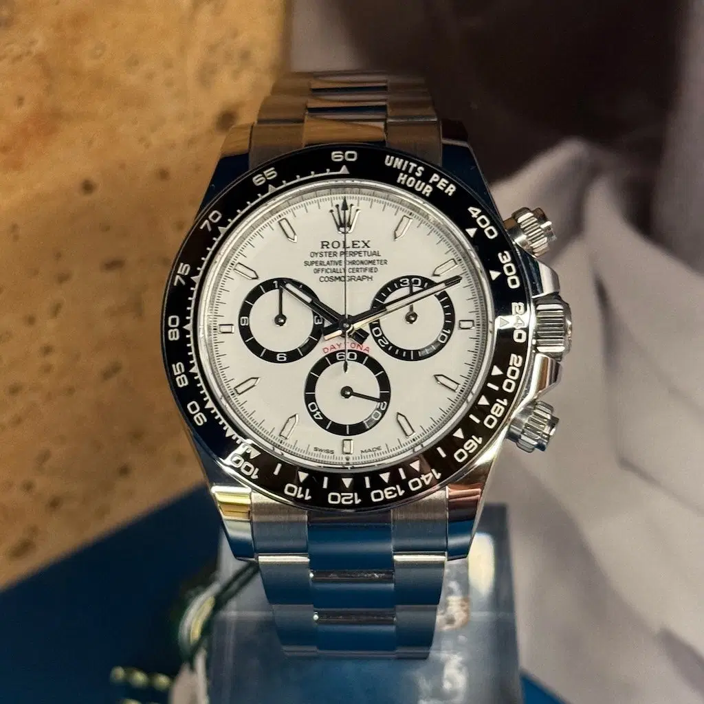 Rolex Daytona "Panda". 126500LN