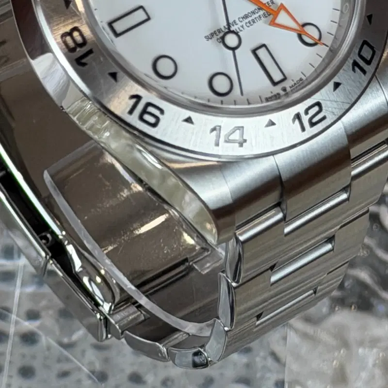 Rolex Explorer II Polar. 226570