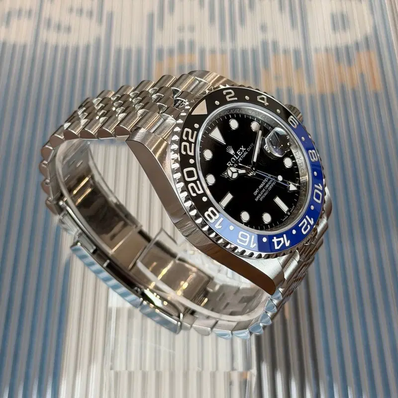 Rolex GMT-Master II "Batgirl". 126710BLNR