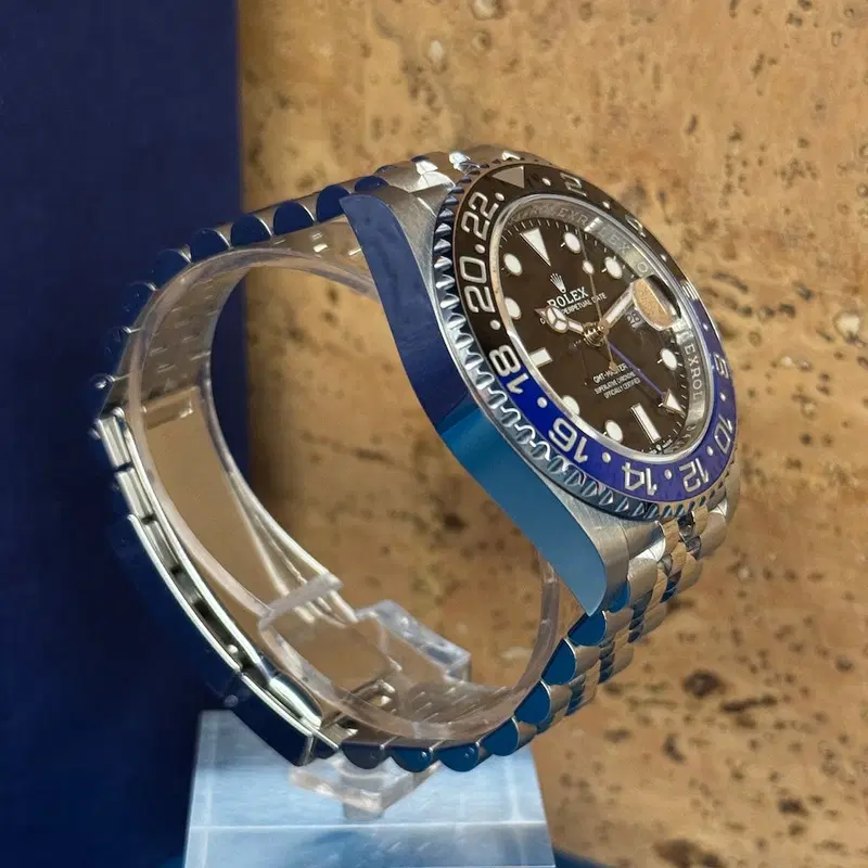 Rolex GMT-Master II "Batgirl". 126710BLNR