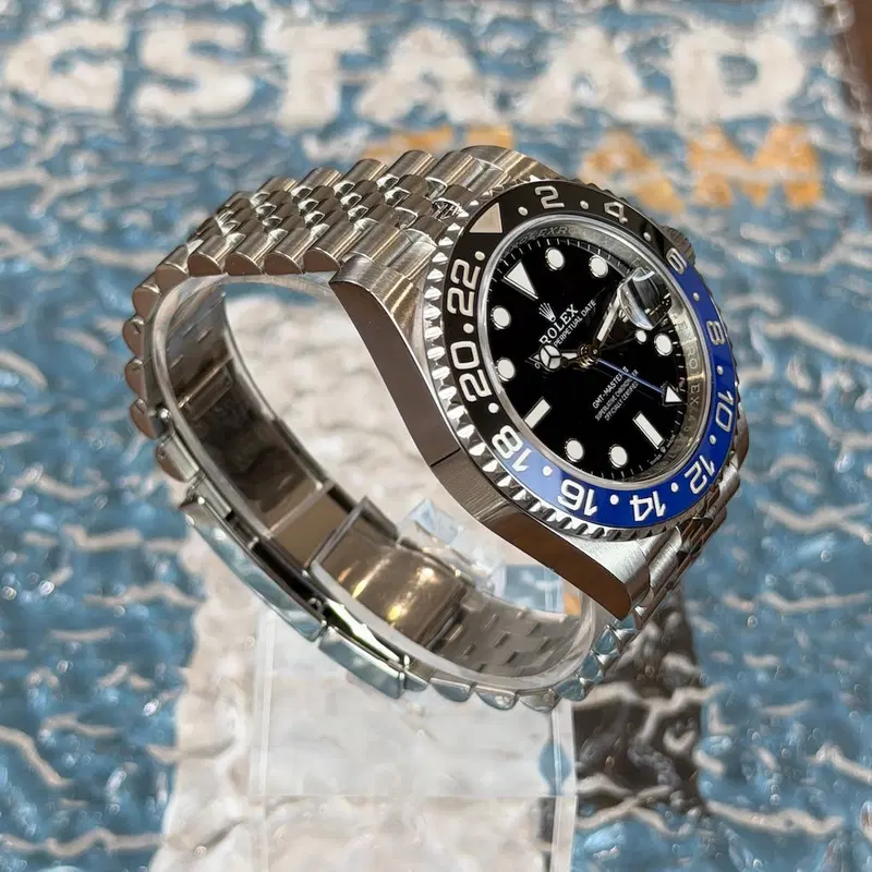 Rolex GMT-Master II "Batgirl". 126710BLNR