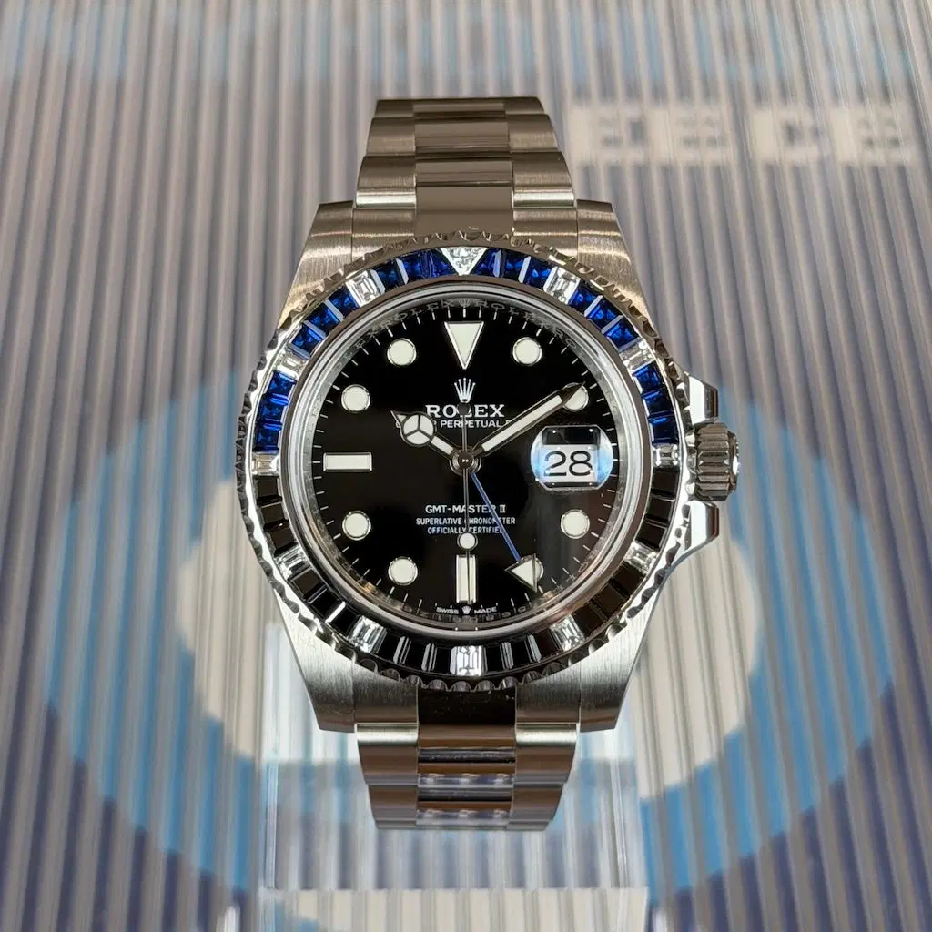 Rolex GMT-Master II "Batman" Custom. 126710BLNR
