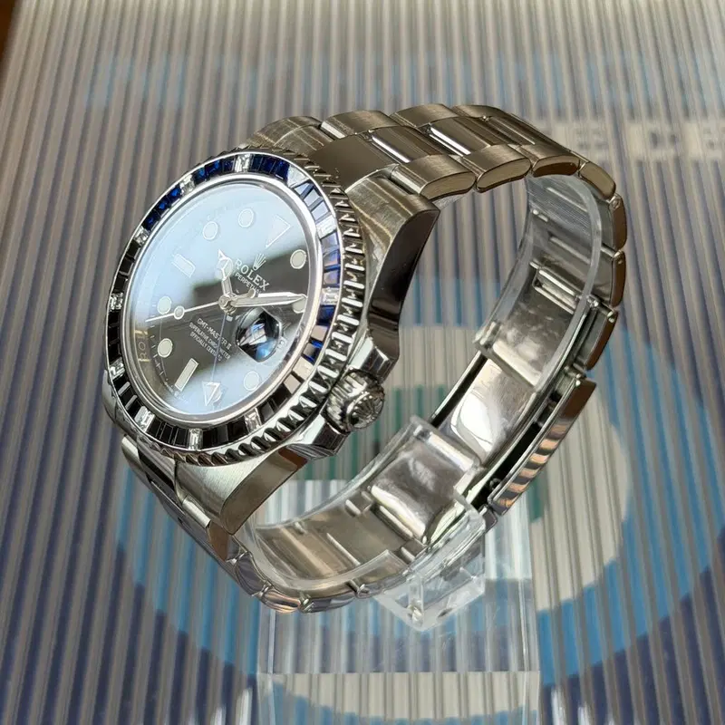 Rolex GMT-Master II "Batman" Custom. 126710BLNR