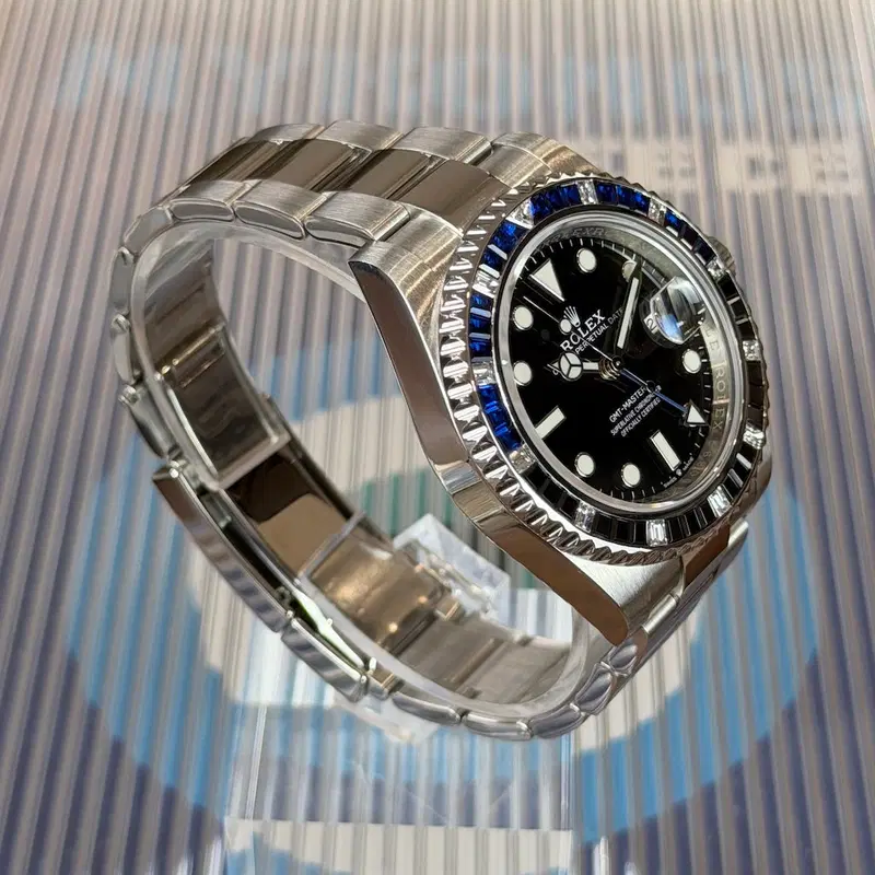 Rolex GMT-Master II "Batman" Custom. 126710BLNR
