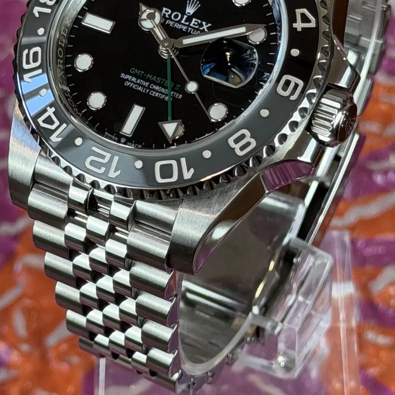 Rolex GMT-Master II "Bruce Wayne". 126710GRNR