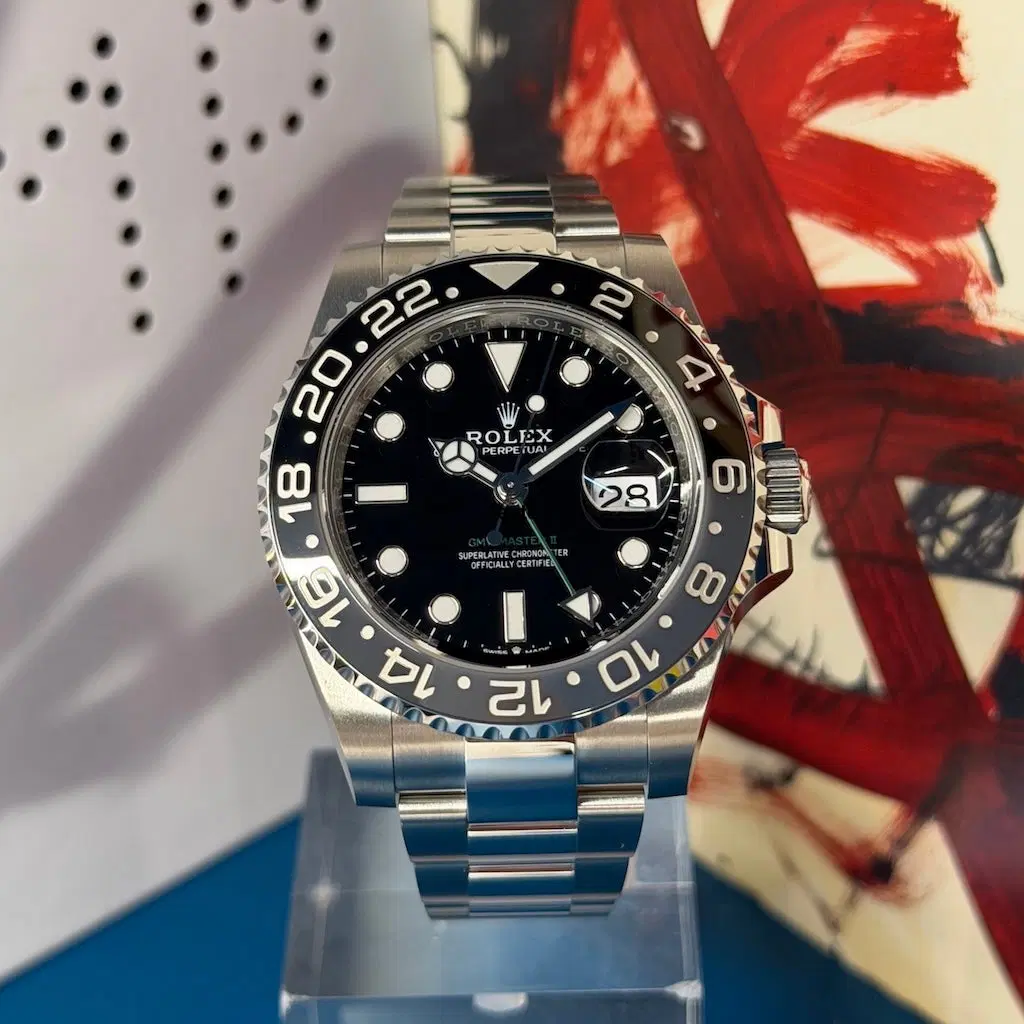 Rolex GMT-Master II "Bruce Wayne". 126710GRNR