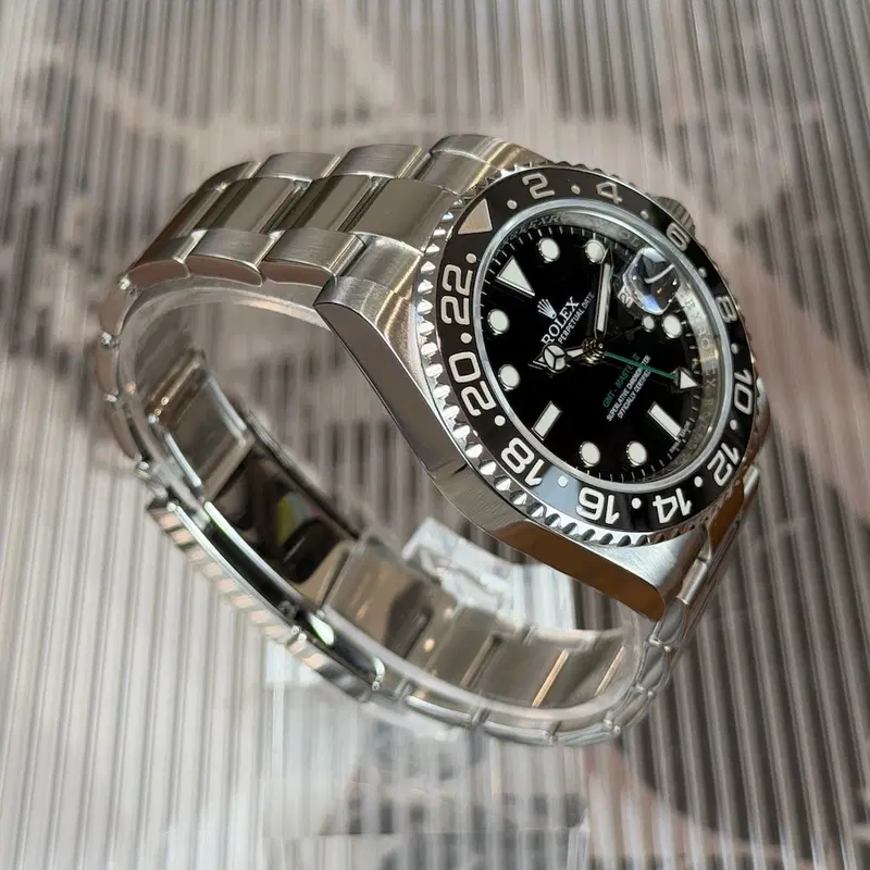 Rolex GMT-Master II. 116710LN