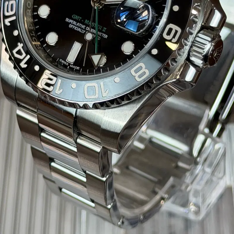 Rolex GMT-Master II. 116710LN