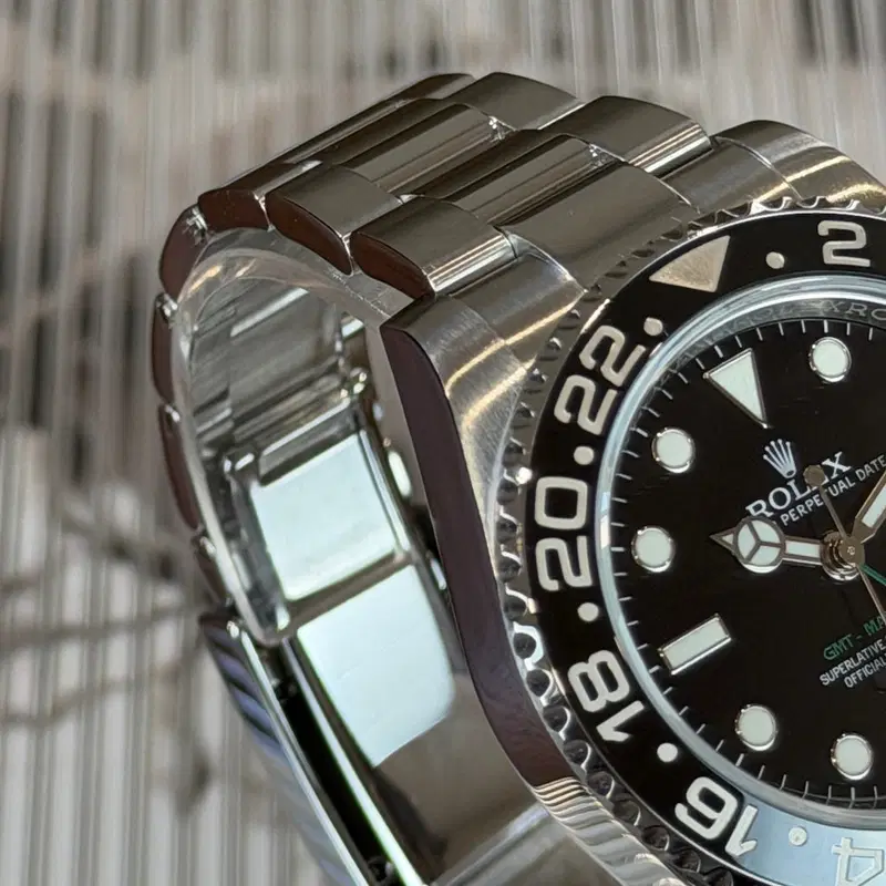 Rolex GMT-Master II. 116710LN