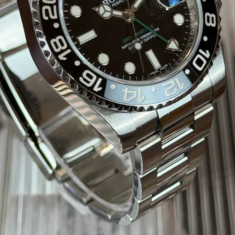 Rolex GMT-Master II. 116710LN