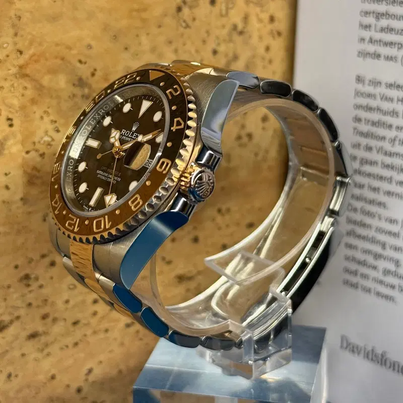 Rolex GMT-Master II "Rootbeer". 126711CHNR