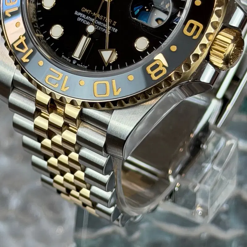 Rolex GMT-Master II "Zombie". 126713GRNR