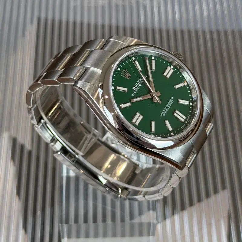 Rolex Oyster Perpetual 41mm. 124300