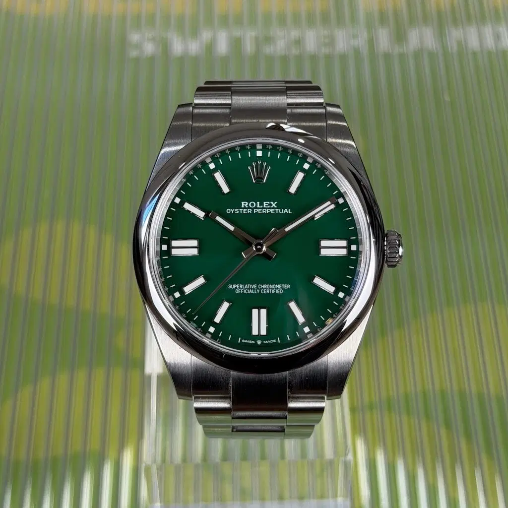 Rolex Oyster Perpetual 41mm. 124300