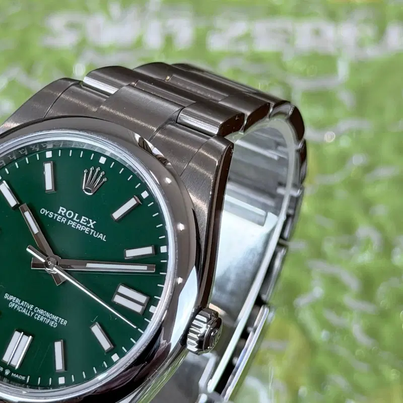 Rolex Oyster Perpetual 41mm. 124300