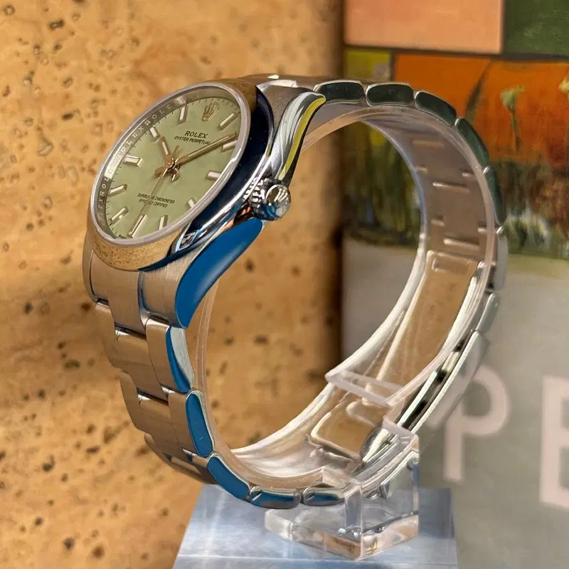 Rolex Oyster Perpetual "Pistachio" 31mm. 277200