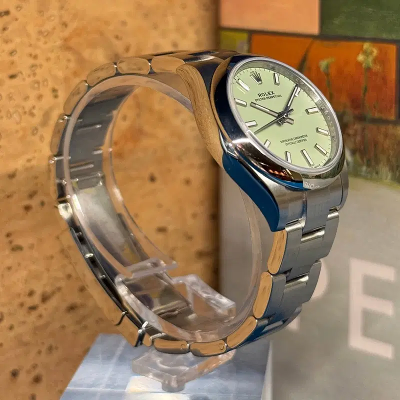 Rolex Oyster Perpetual "Pistachio" 31mm. 277200