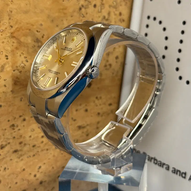 Rolex Oyster Perpetual "Silver" 41mm. 124300