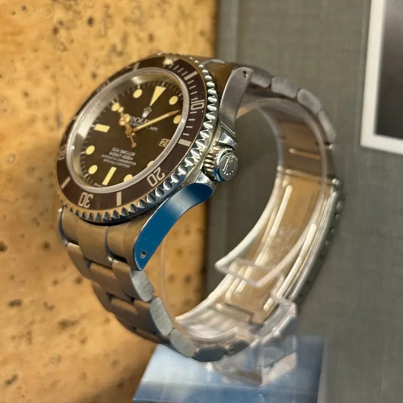 Rolex Sea-Dweller. 16660