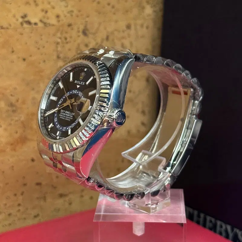 Rolex Sky-Dweller. 336934
