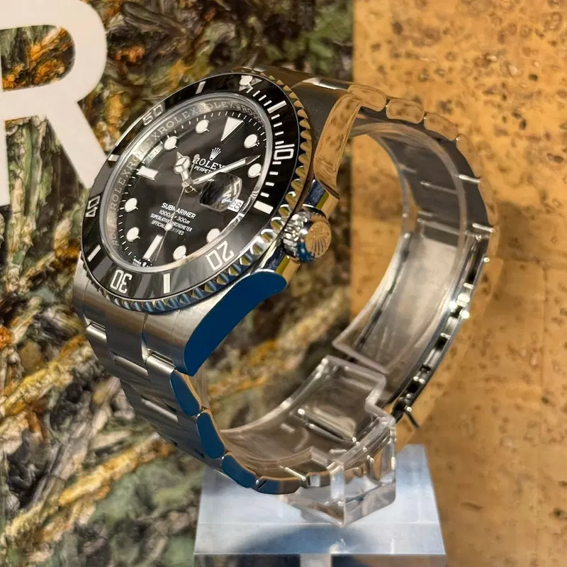 Rolex Submariner Date. 126610LN