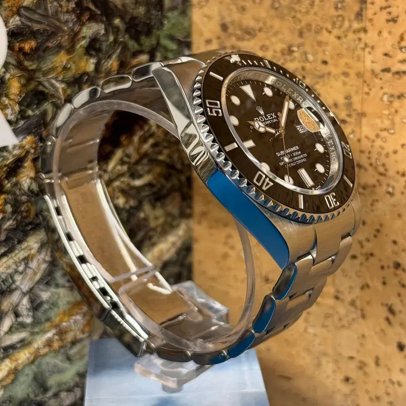 Rolex Submariner Date. 126610LN