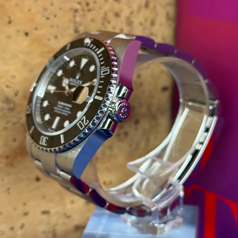 Rolex Submariner Date. 126610LN