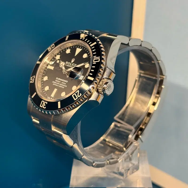Rolex Submariner Date. 126610LN