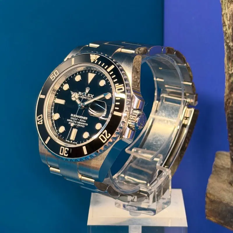 Rolex Submariner Date. 126610LN