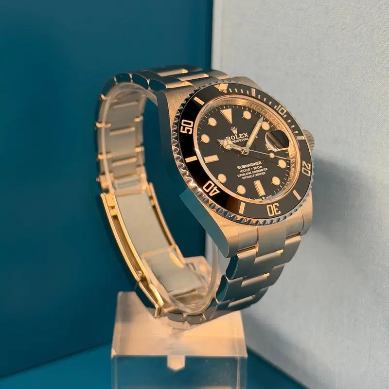 Rolex Submariner Date. 126610LN