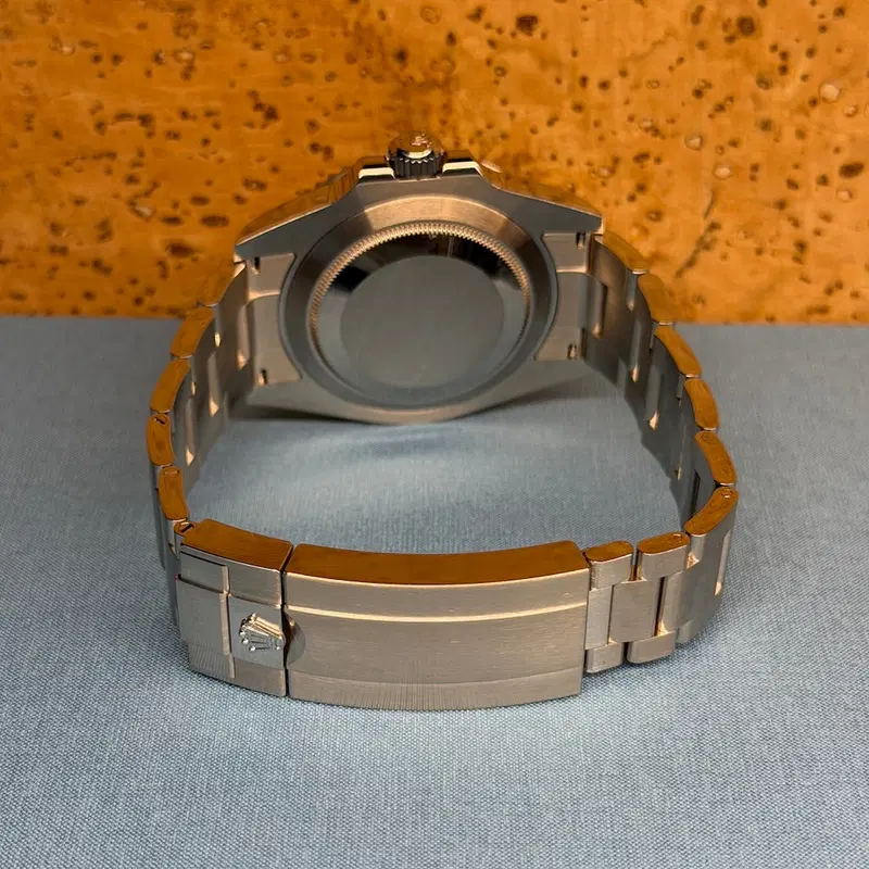 Rolex Submariner Date. 126610LN