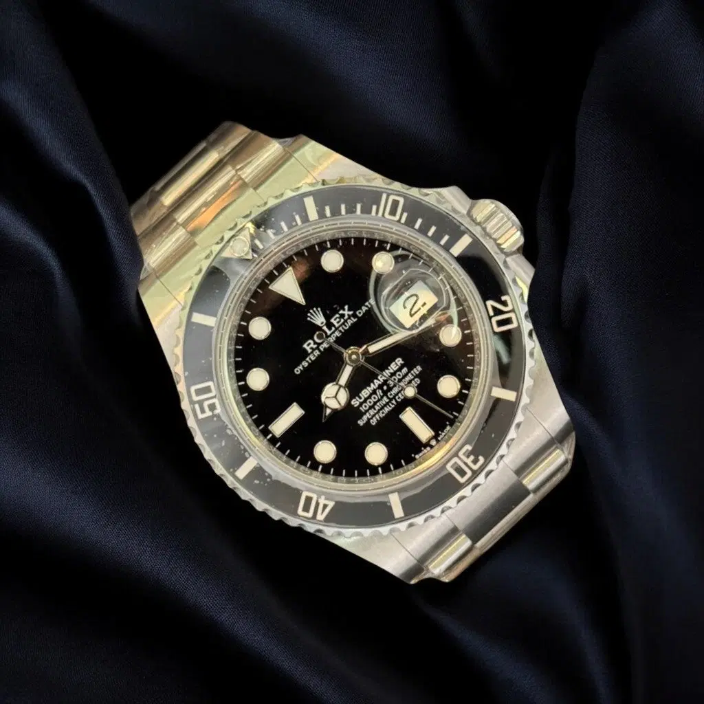 Rolex Submariner Date. 126610LN