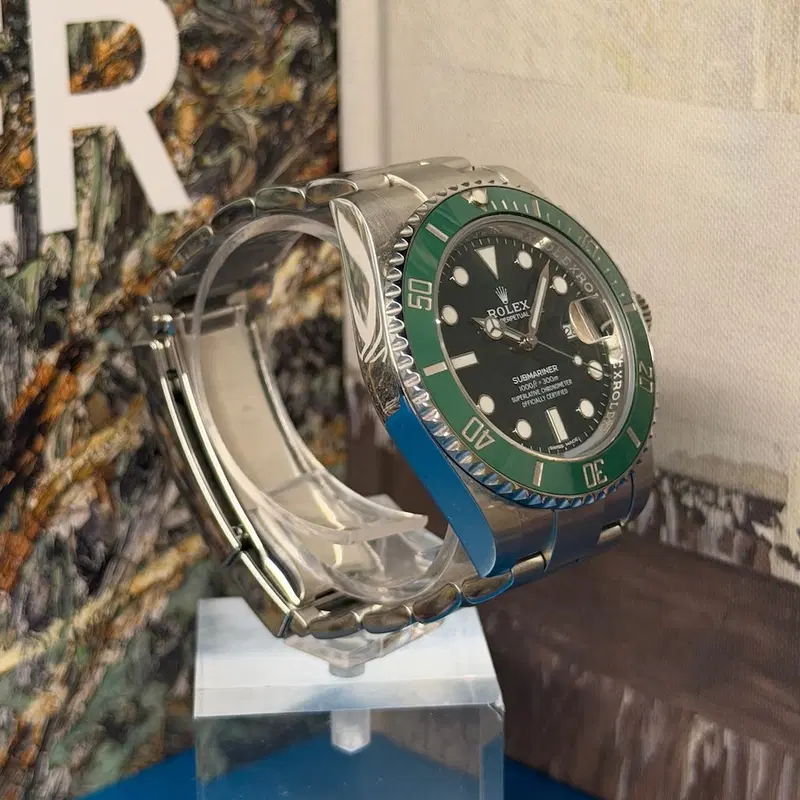Rolex Submariner "Hulk". 116610LV